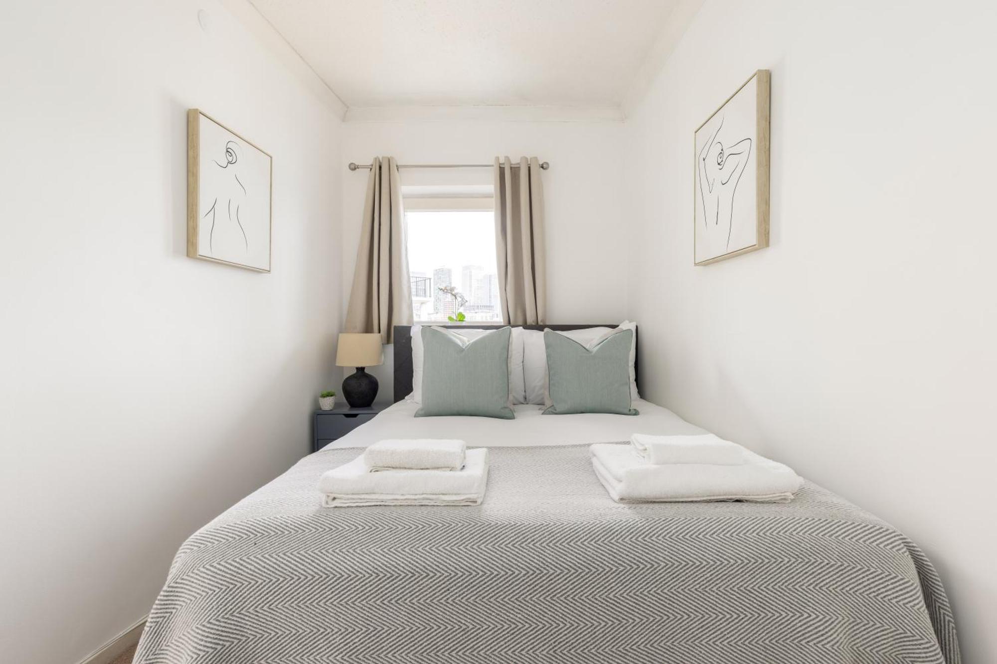 The Canada Water Apartments London Bagian luar foto