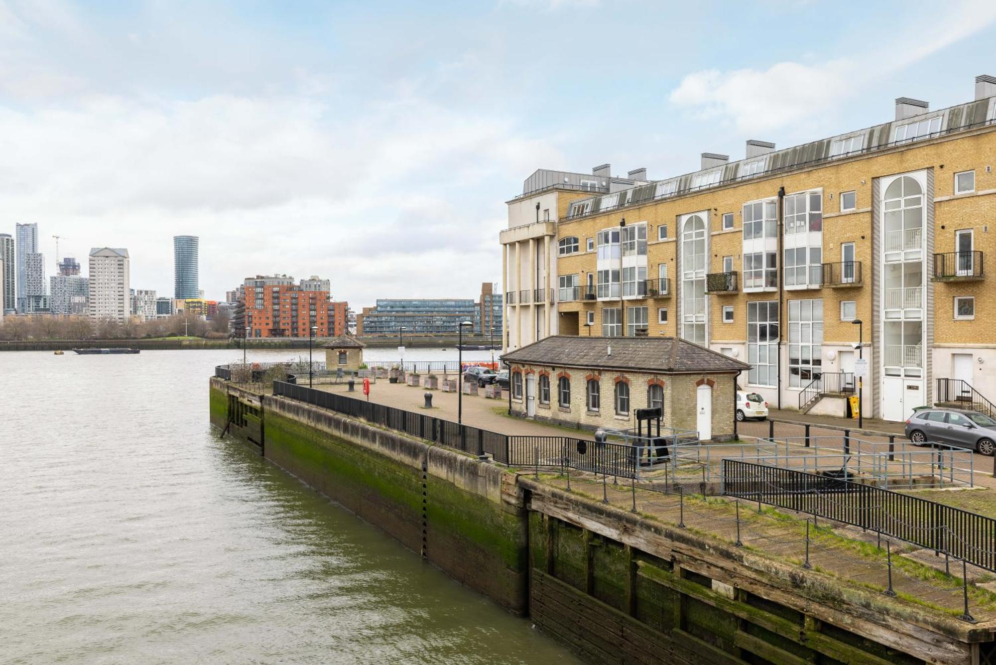 The Canada Water Apartments London Bagian luar foto